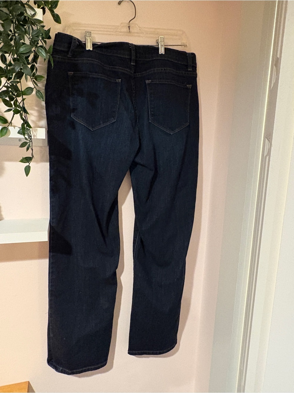 Liz Claiborne Boyfriend Jeans Size 14 - Picture 2 of 6